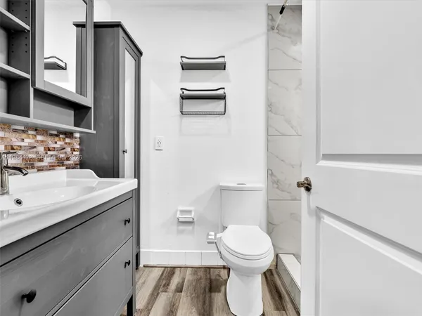 $3,800 | 7879 Northwest 193rd Terrace, Hialeah, FL 33015