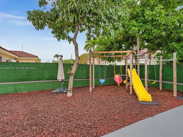 $3,800 | 7879 Northwest 193rd Terrace, Hialeah, FL 33015