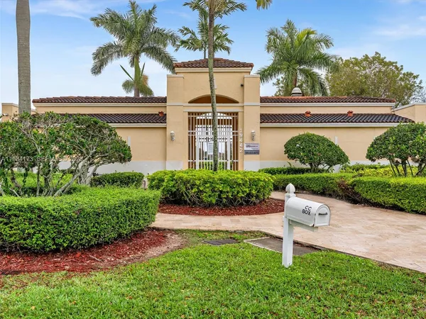 $3,800 | 7879 Northwest 193rd Terrace, Hialeah, FL 33015