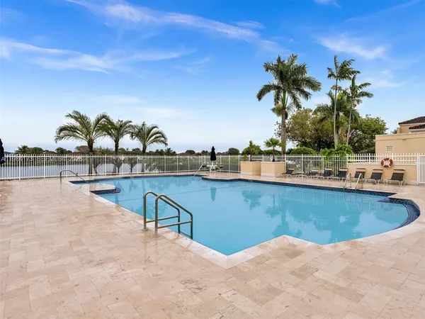 $3,800 | 7879 Northwest 193rd Terrace, Hialeah, FL 33015
