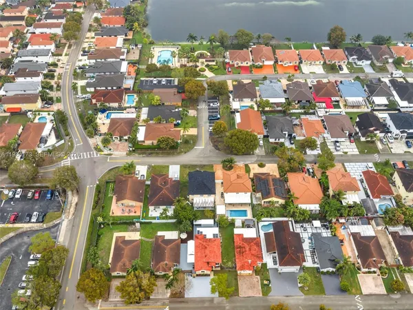 $3,800 | 7879 Northwest 193rd Terrace, Hialeah, FL 33015