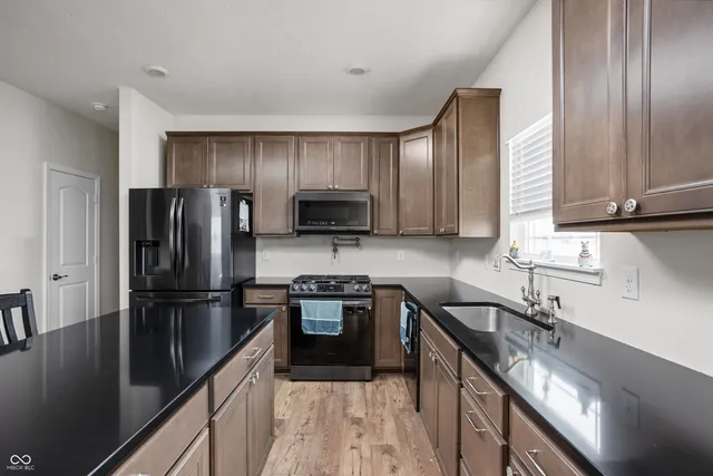 $399,900 | 8963 Faulkner Drive, Indianapolis, IN 46239