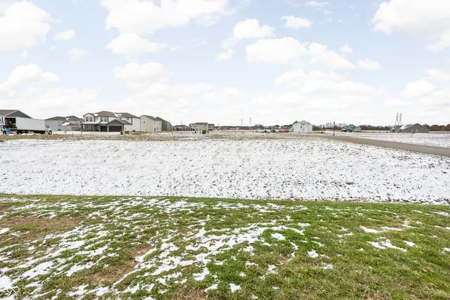 $399,900 | 8963 Faulkner Drive, Indianapolis, IN 46239