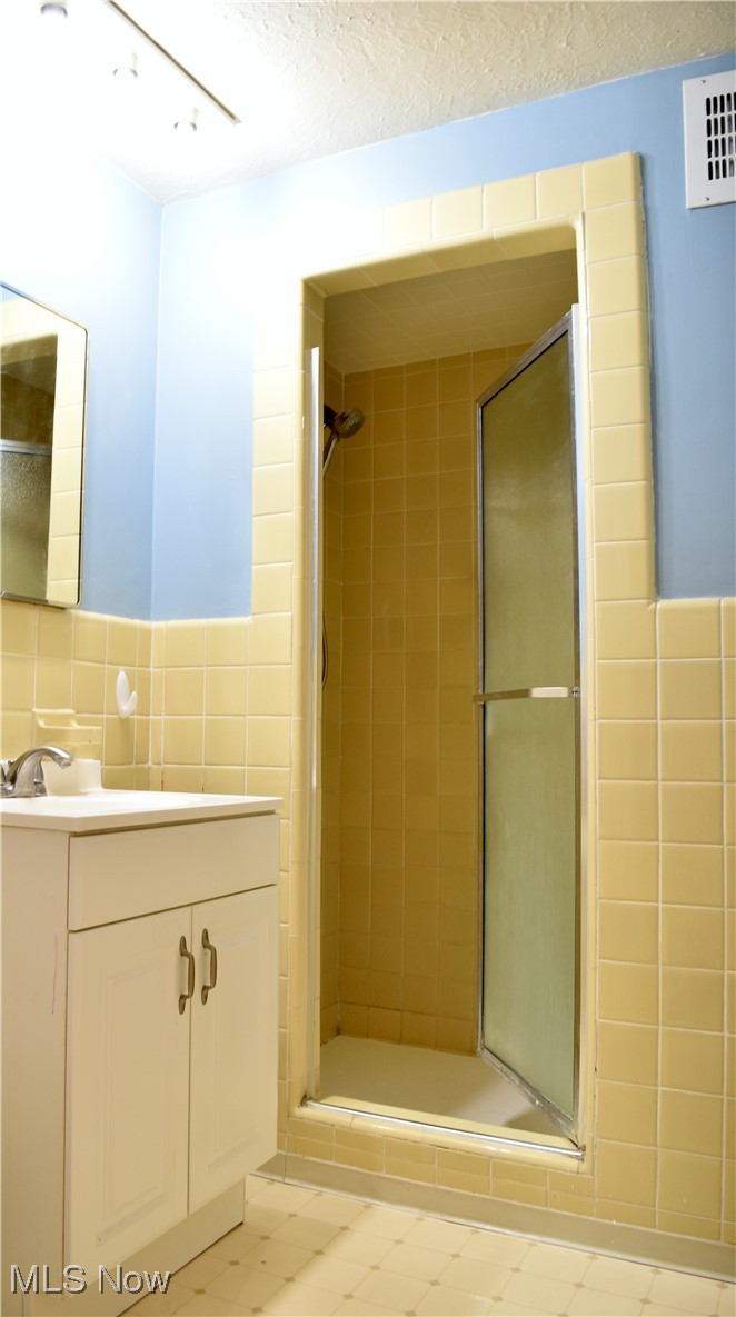 13800 Fairhill Road, Unit 216 Shaker Heights, OH 44120 - Photo 14 of 18
