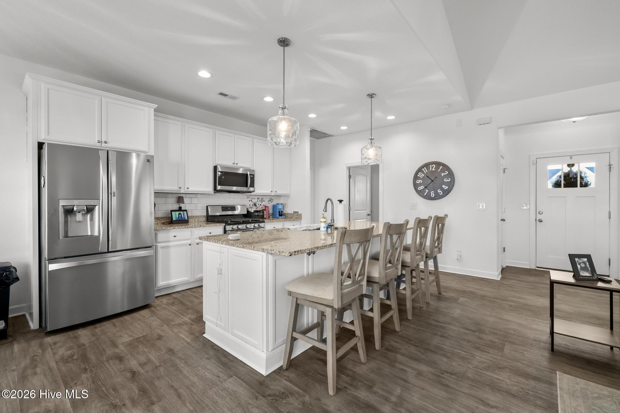 104 Sligo Way Moyock, NC 27958 - Photo 12 of 69 Kitchen w/ gas range