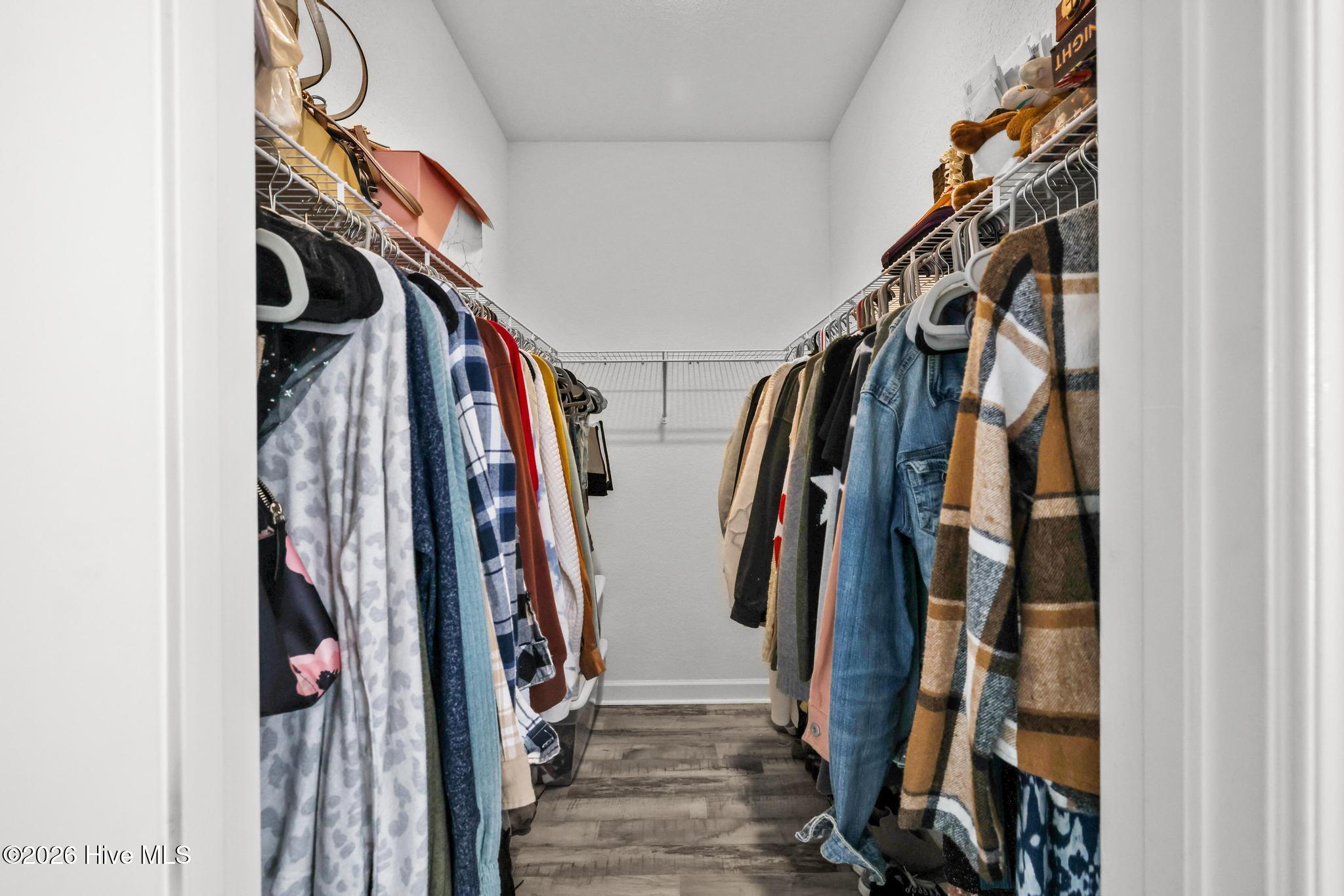 104 Sligo Way Moyock, NC 27958 - Photo 18 of 69 Primary closet