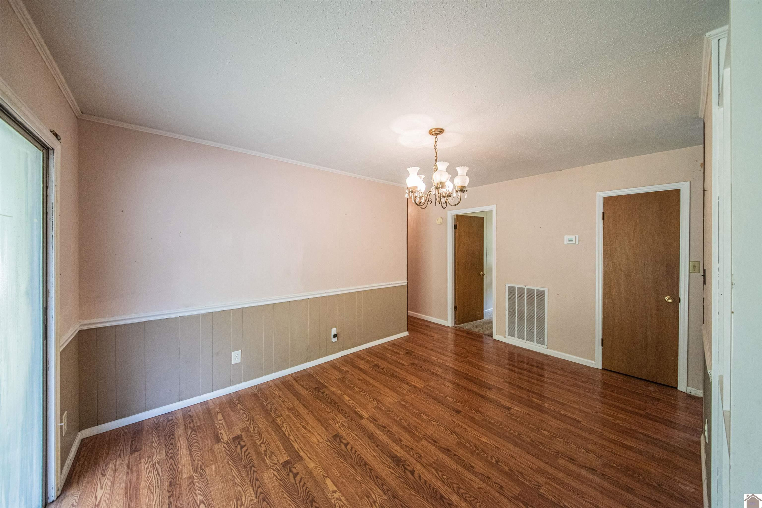209 Crystal Lake Road Wickliffe, KY 42087 - Photo 6 of 32 Photo 6
