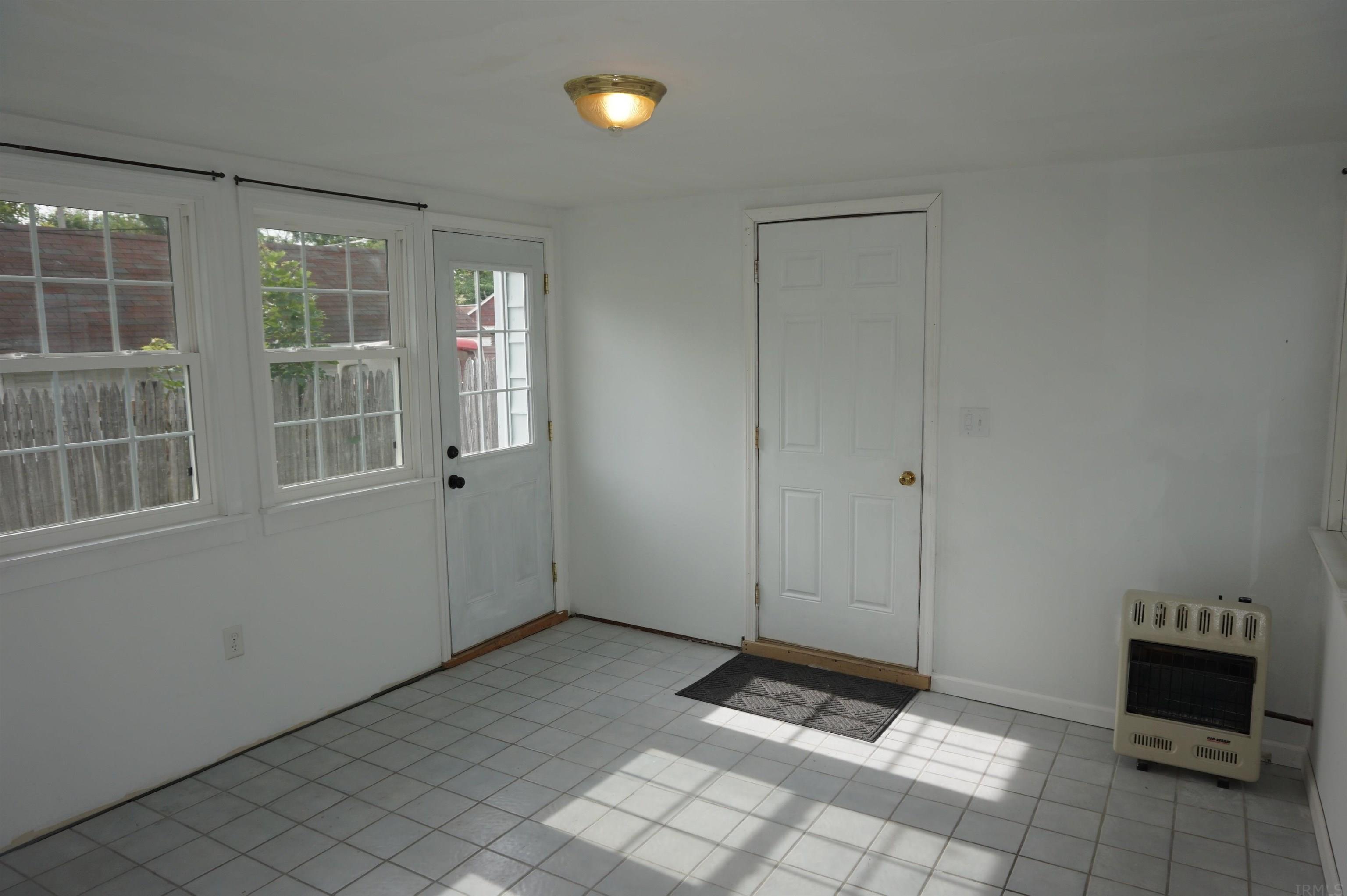 1427 Spring Street Fort Wayne, IN 46808 - Photo 18 of 23 Gallery Image 18