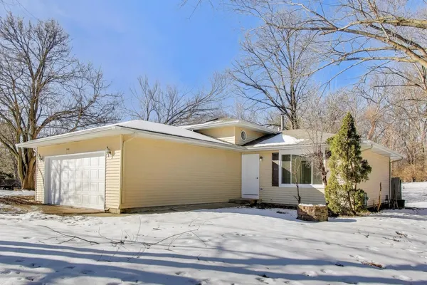 $414,900 | 2N660 Valewood Road, West Chicago, IL 60185