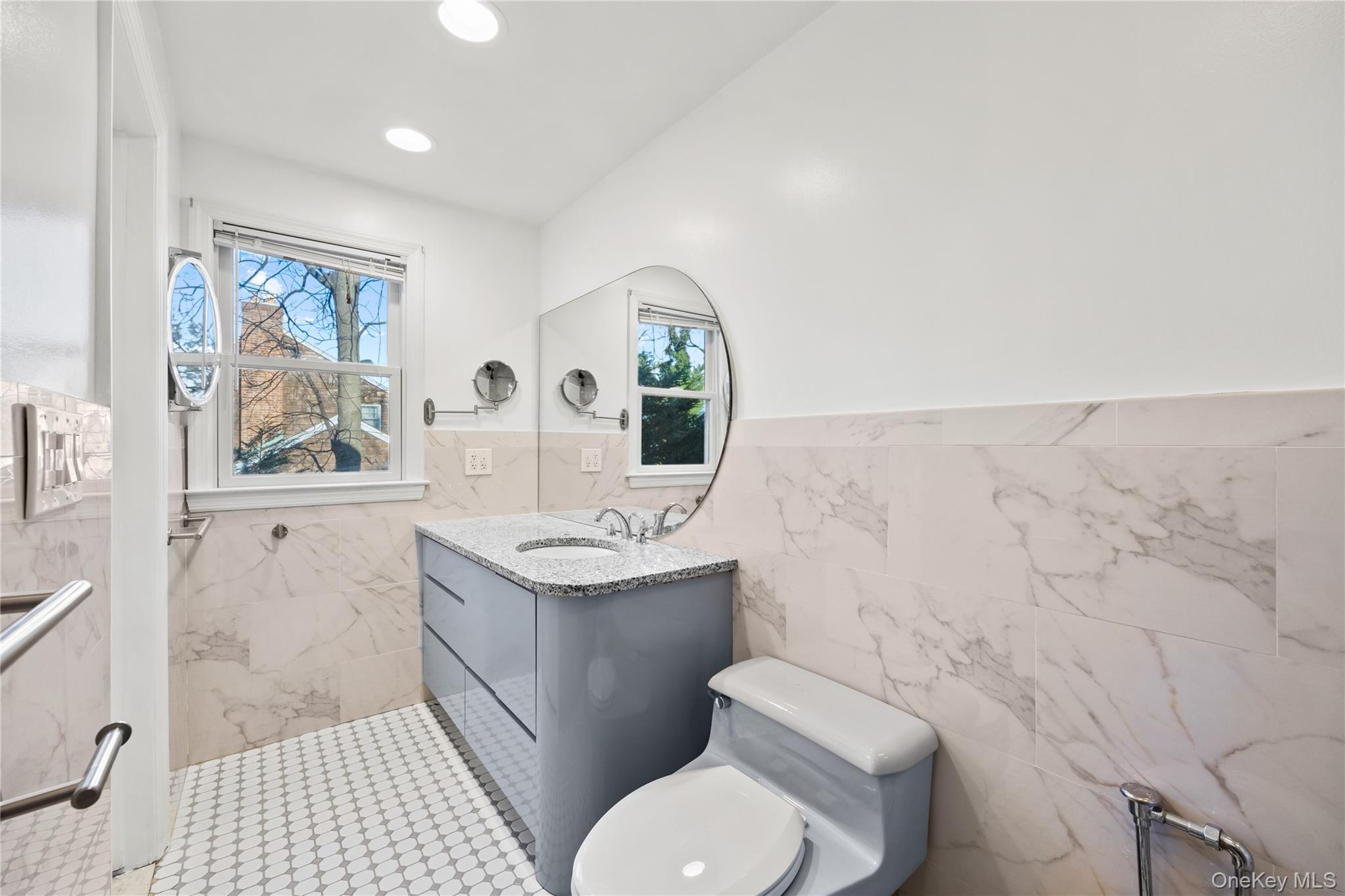 11 Searingtown Road Searingtown, NY 11507 - Photo 22 of 34