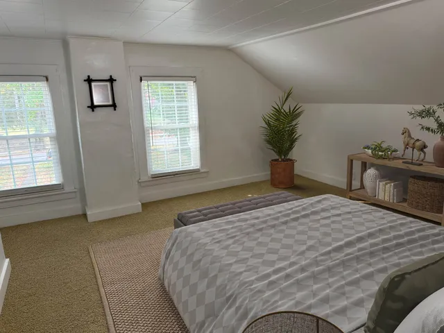 $175,000 | 1520 West Stephenson Street, Freeport, IL 61032