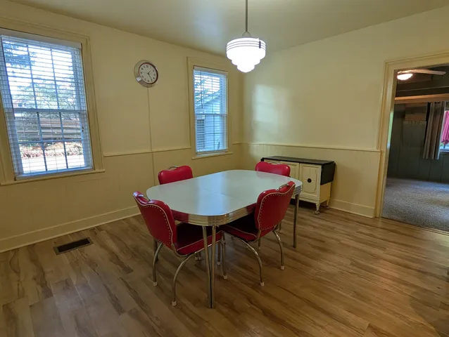 $175,000 | 1520 West Stephenson Street, Freeport, IL 61032