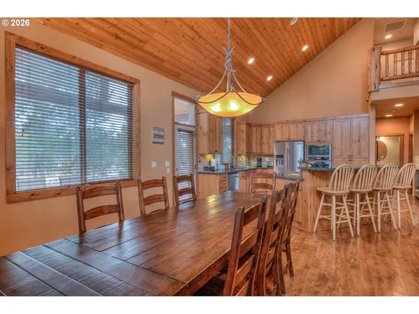 $1,290,000 | 56340 Solar Drive, Bend, OR 97707