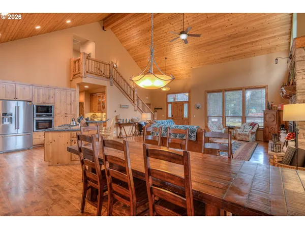 $1,290,000 | 56340 Solar Drive, Bend, OR 97707