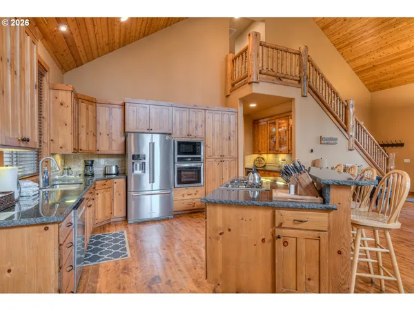 $1,290,000 | 56340 Solar Drive, Bend, OR 97707
