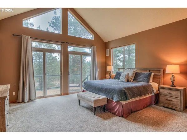 $1,290,000 | 56340 Solar Drive, Bend, OR 97707