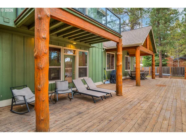 $1,290,000 | 56340 Solar Drive, Bend, OR 97707