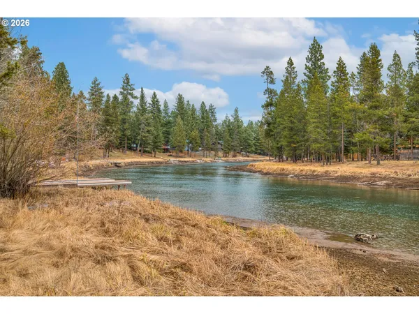 $1,290,000 | 56340 Solar Drive, Bend, OR 97707