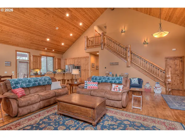$1,290,000 | 56340 Solar Drive, Bend, OR 97707