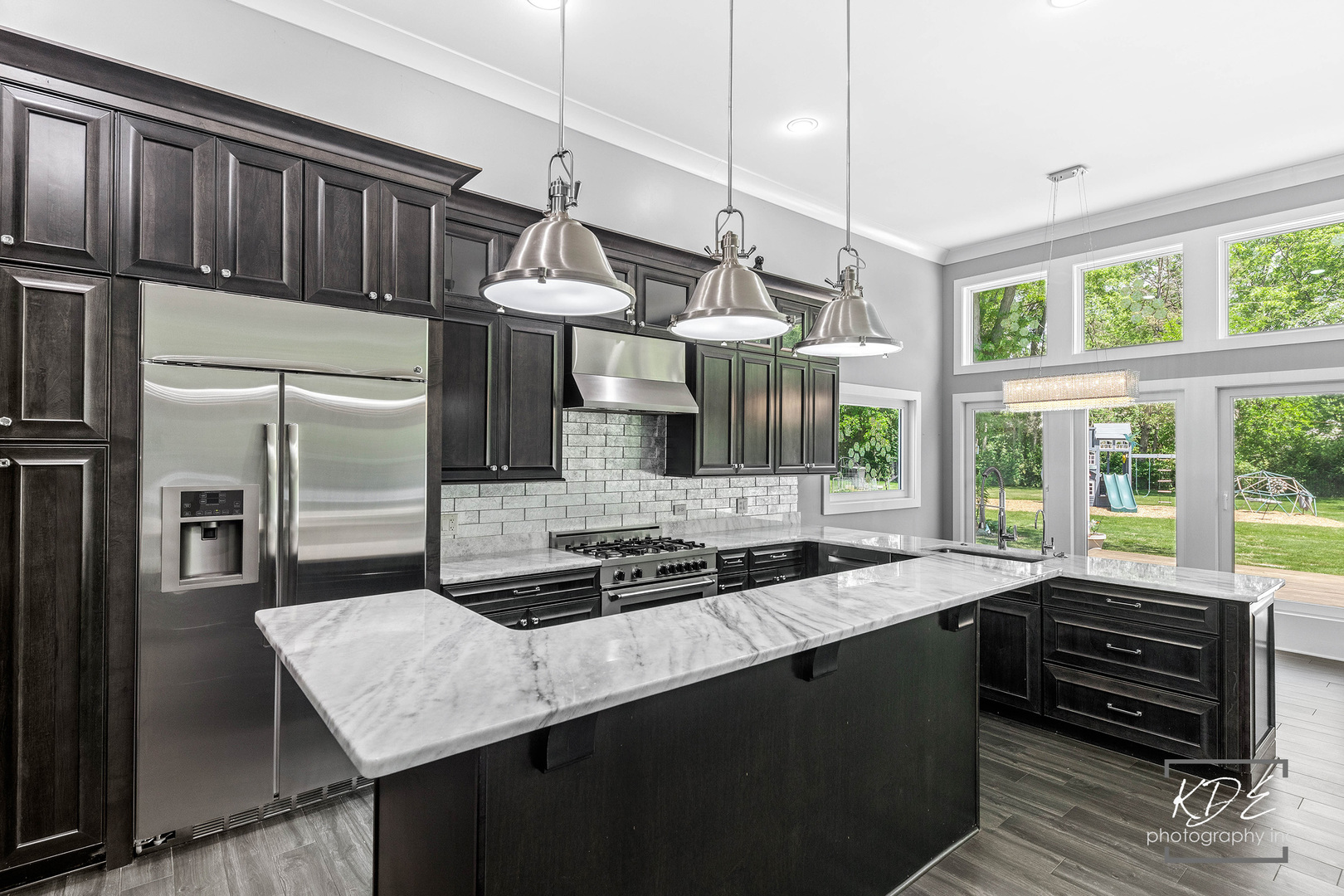 27W320 80th Street Naperville, IL 60565 - Photo 11 of 37