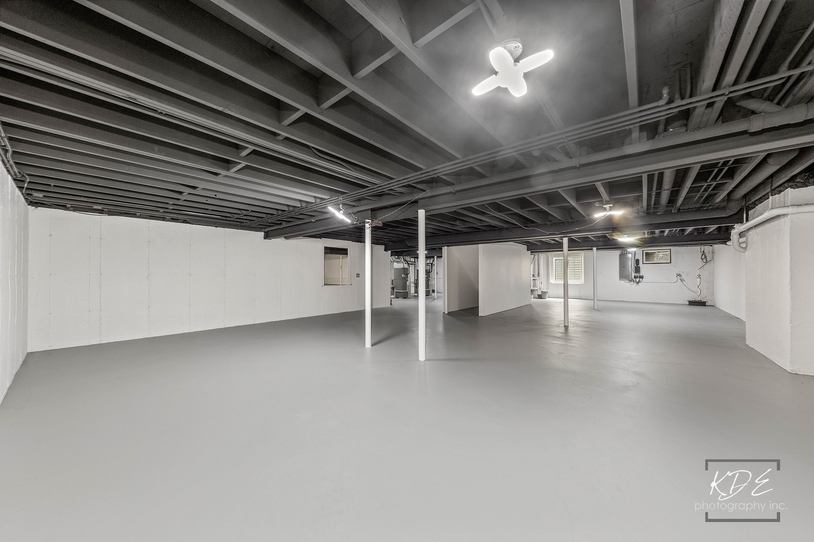 27W320 80th Street Naperville, IL 60565 - Photo 28 of 37 a view of a room with gym equipment