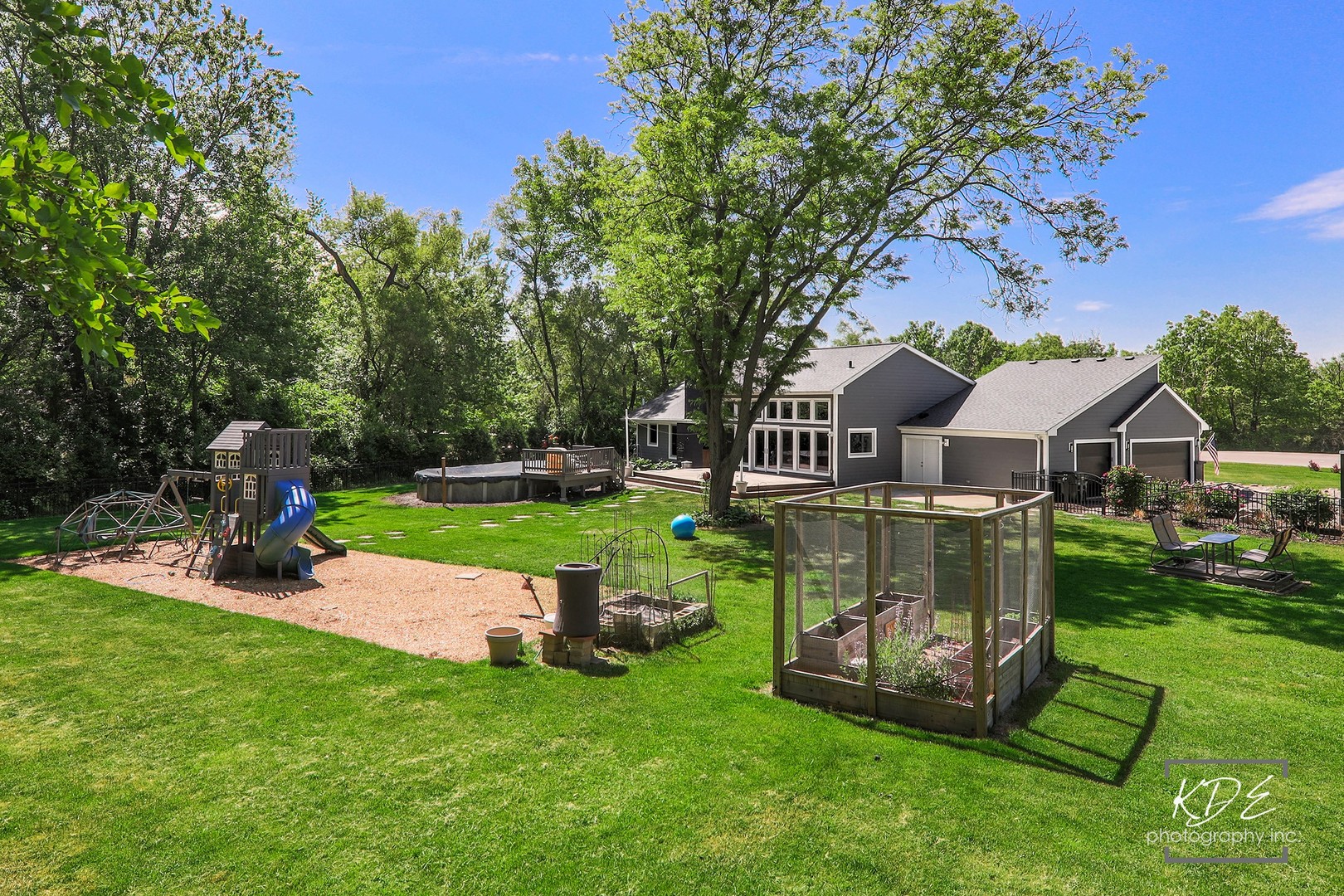 27W320 80th Street Naperville, IL 60565 - Photo 34 of 37 a view of an house with backyard space and sitting area