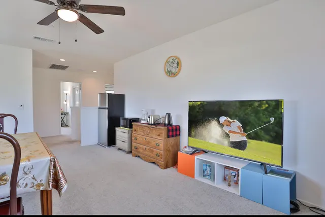 $4,300 | 84422 Calle Larriva, Coachella, CA 92236