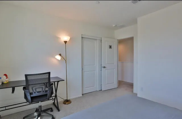 $4,300 | 84422 Calle Larriva, Coachella, CA 92236