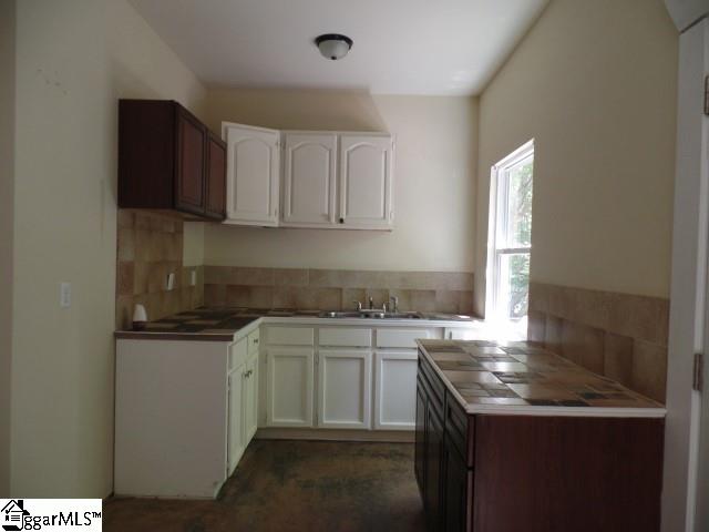 111 Hammond Road Simpsonville, SC 29680 - Photo 18 of 21 Gallery Image 18