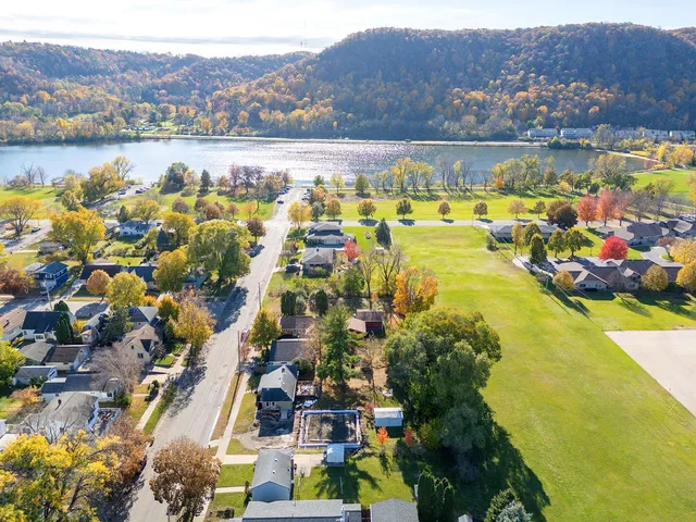 $125,000 | 657 Sioux Street, Winona, MN 55987