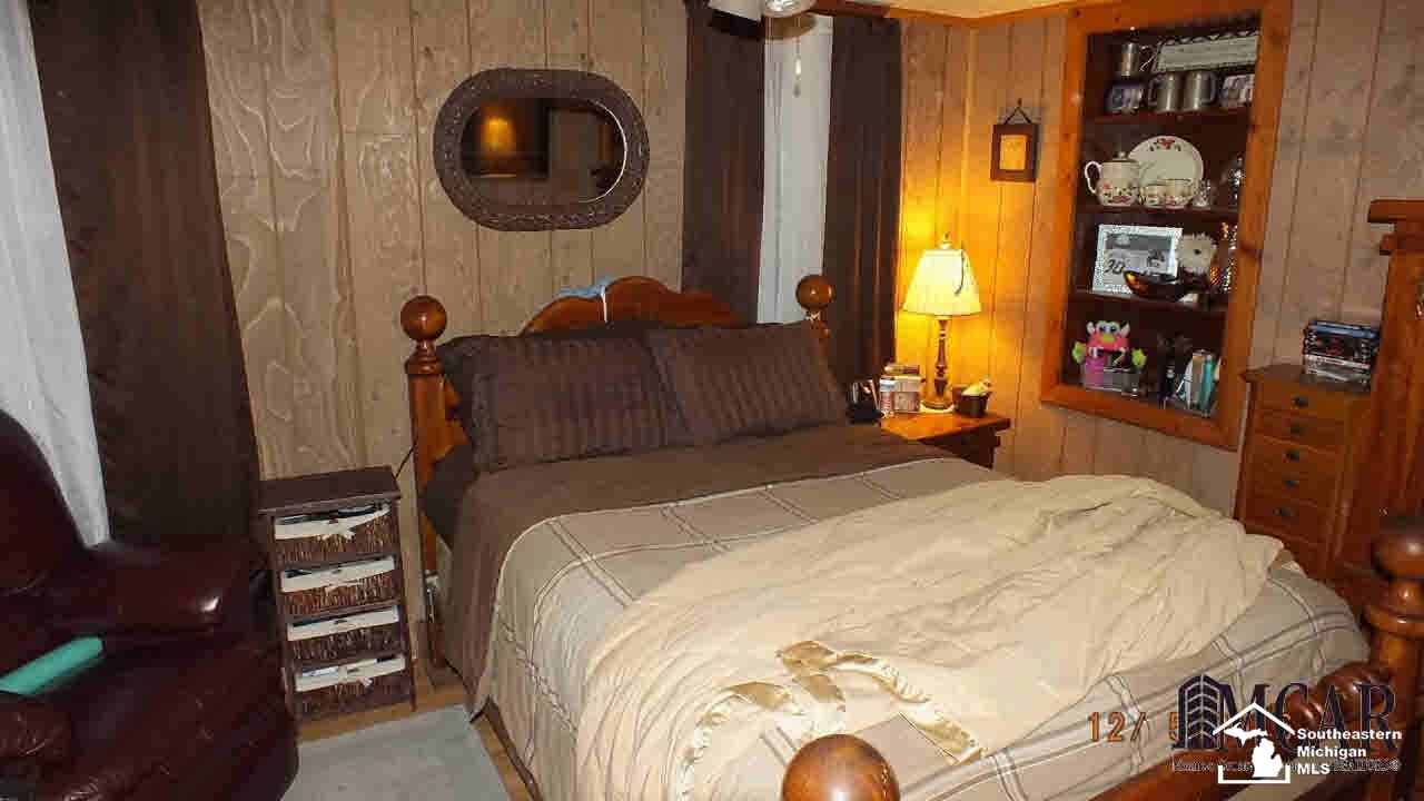 1750 Yensch Road Dundee, MI 48131 - Photo 8 of 13 Master Bedroom