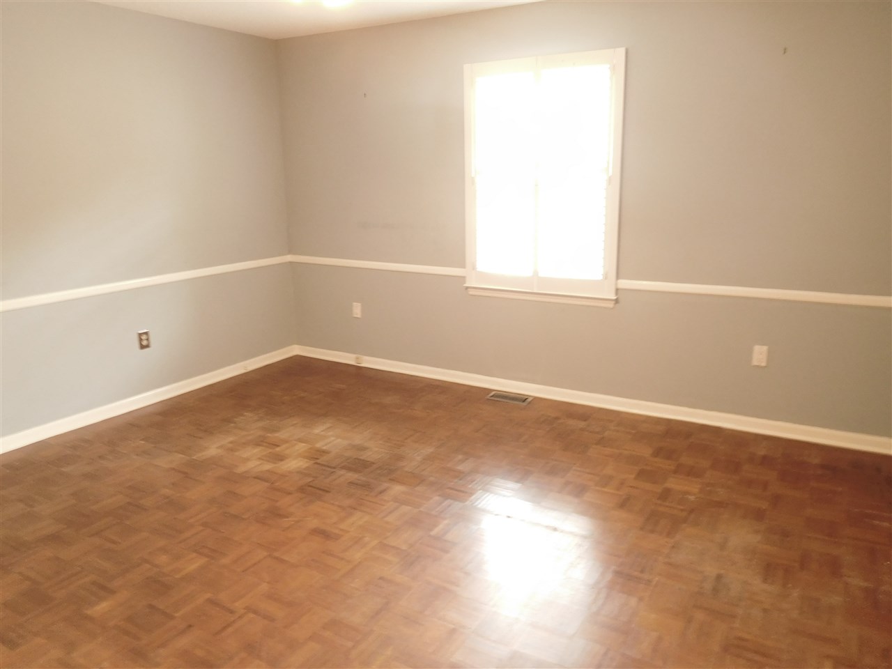 101 Thompson Street Gaffney, SC 29340 - Photo 16 of 17 Gallery Image 16