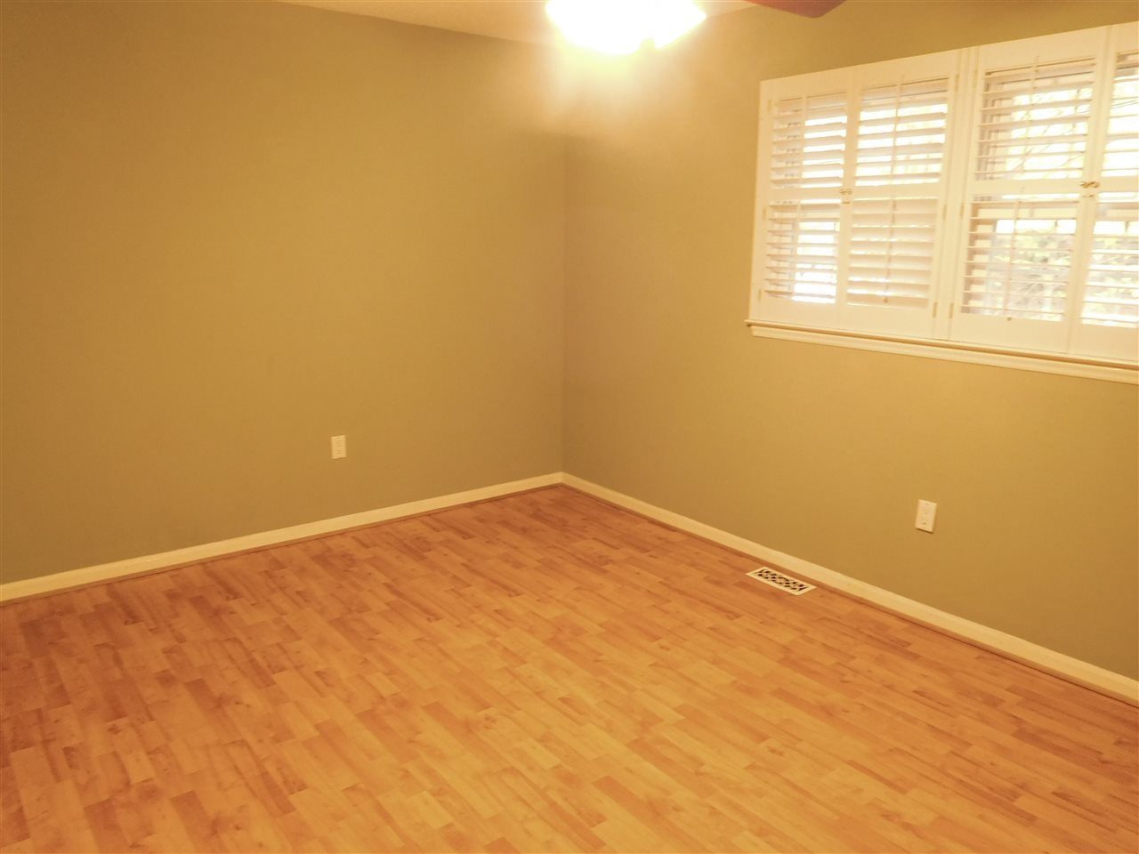 101 Thompson Street Gaffney, SC 29340 - Photo 10 of 17 Gallery Image 10
