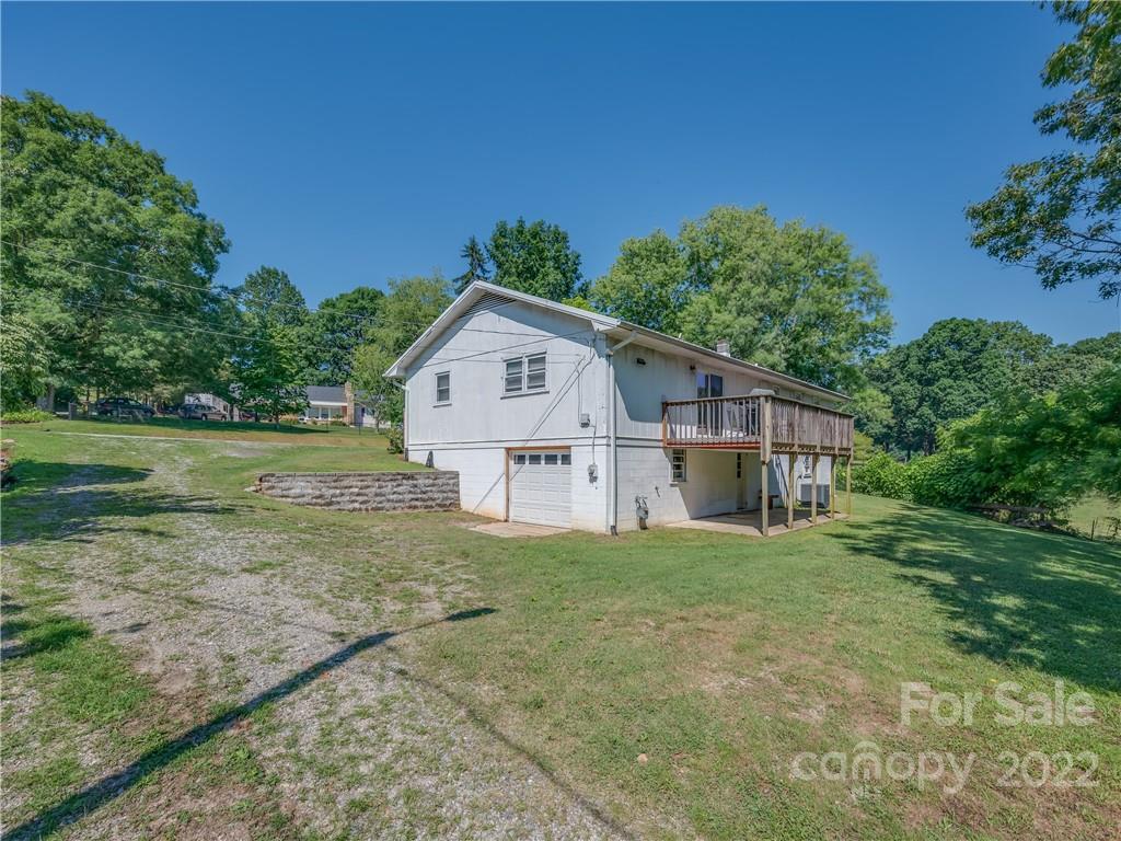 621 Roper Road Flat Rock, NC 28731 - Photo 24 of 24 Gallery Image 24