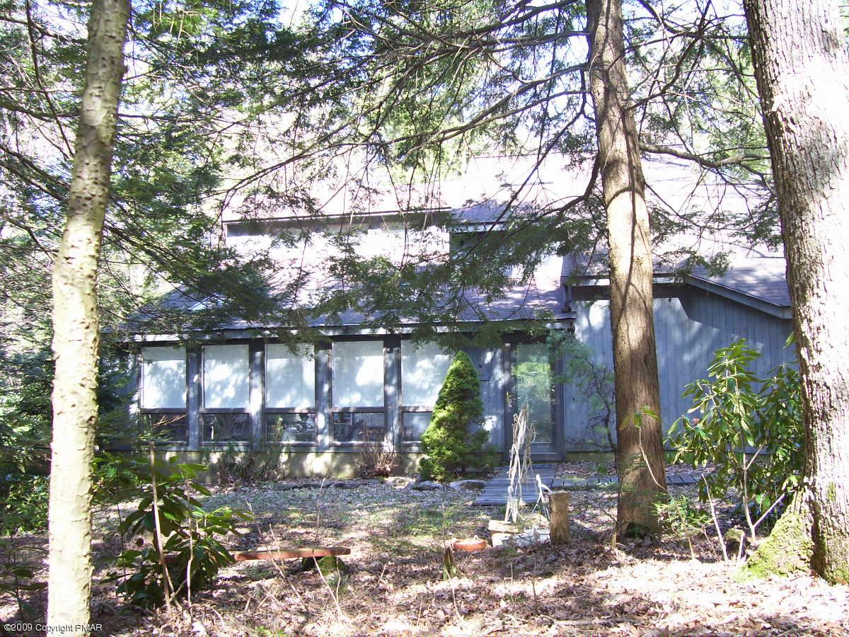 15 Rhododendron Trail Jim Thorpe, PA 18229 - Photo 1 of 18 Front of home