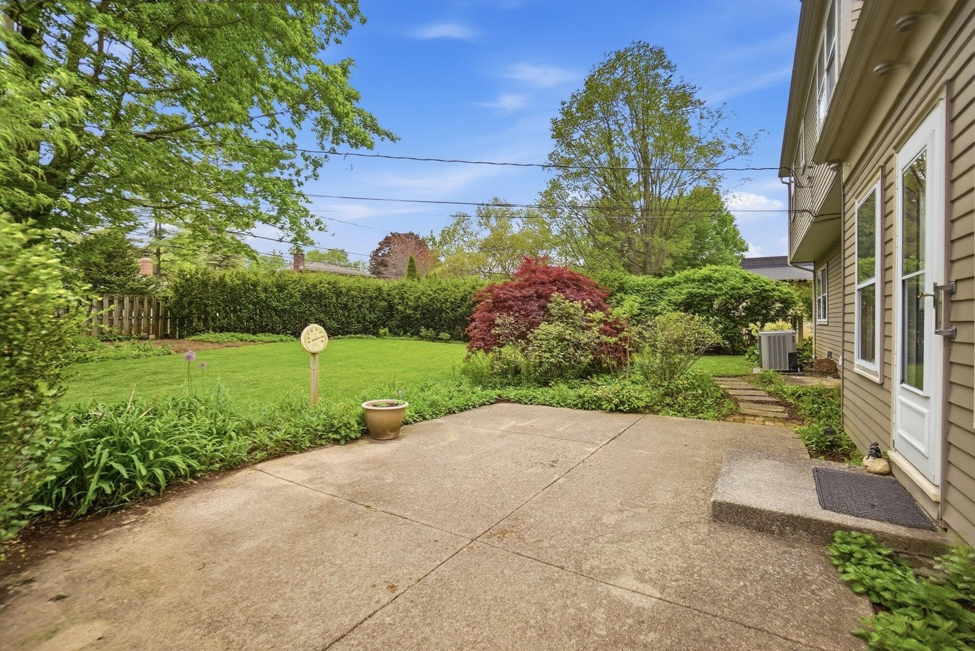 6011 Sedgwick Road Columbus, OH 43235 - Photo 48 of 52 060