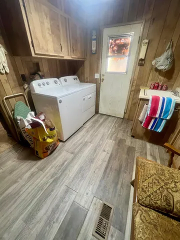 $390,000 | 32434 Lockwood Lane, Prather, CA 93651