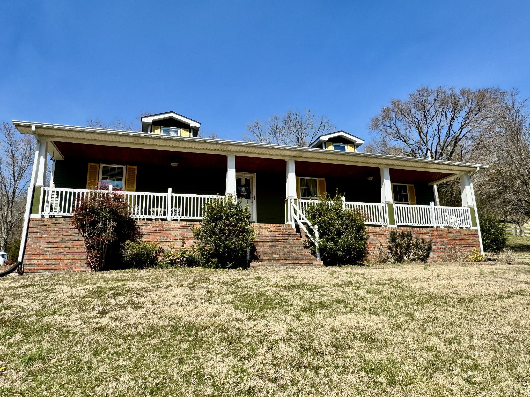 267 Difficult Road Pleasant Shade, TN 37145 - Photo 4 of 20 a front view of a house with a yard