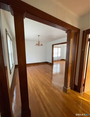 $1,700 | 448 Hillside Avenue, Unit 3, Hartford, CT 06106