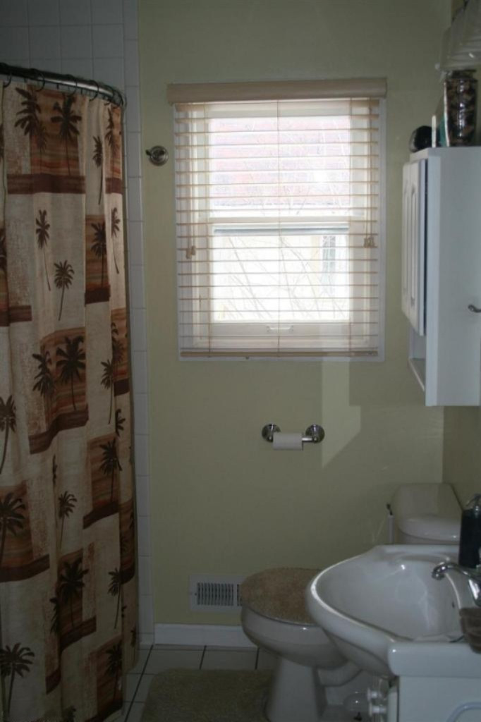 301 North Division Street Spring Lake, MI 49456 - Photo 13 of 22 Additional Photo
