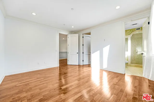 $17,000 | 219 South Willaman Drive, Beverly Hills, CA 90211