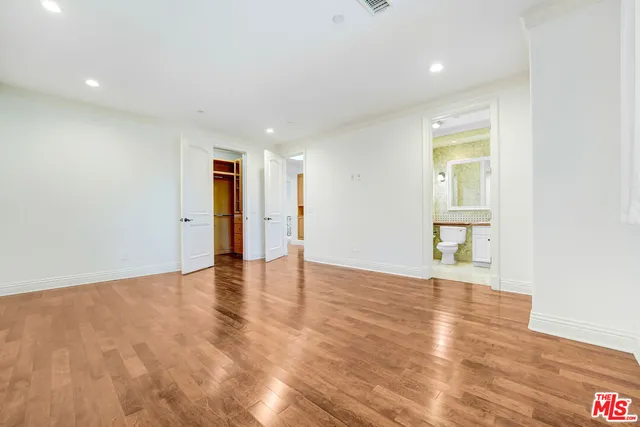 $17,000 | 219 South Willaman Drive, Beverly Hills, CA 90211