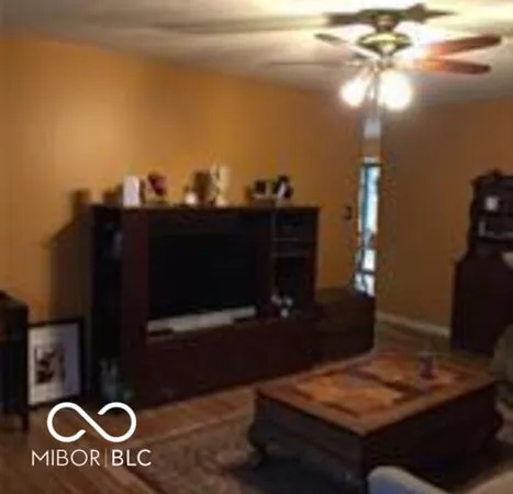 $1,950 | 8065 Hoover Lane, Indianapolis, IN 46260