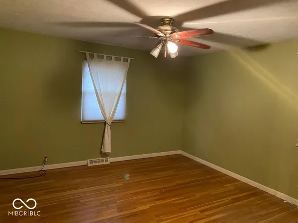 $1,950 | 8065 Hoover Lane, Indianapolis, IN 46260