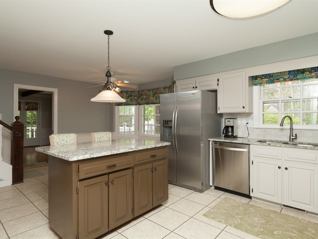 4909 Connell Drive Raleigh, NC 27612 - Photo 8 of 25 Photo 8