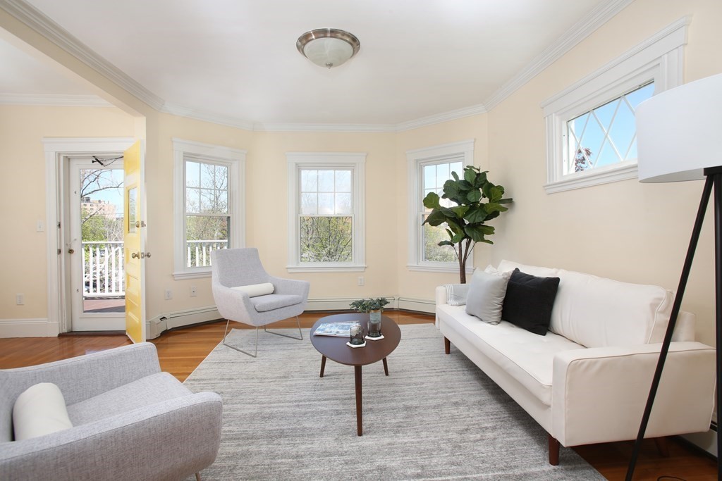 11 Roberts Road, Unit 3 Cambridge, MA 02138 - Photo 1 of 14