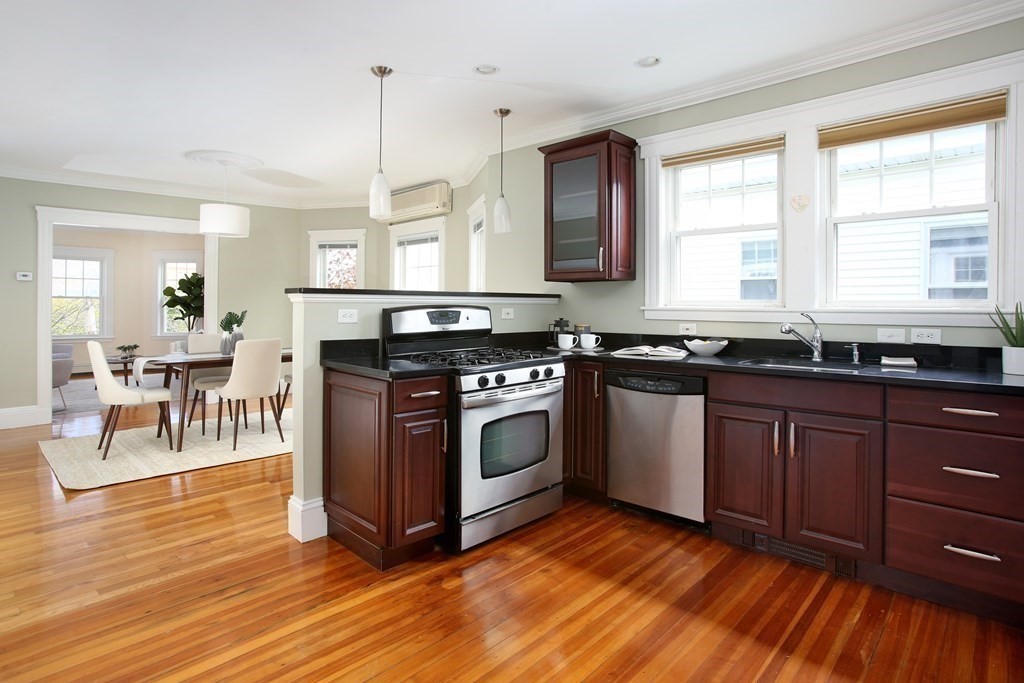 11 Roberts Road, Unit 3 Cambridge, MA 02138 - Photo 5 of 14