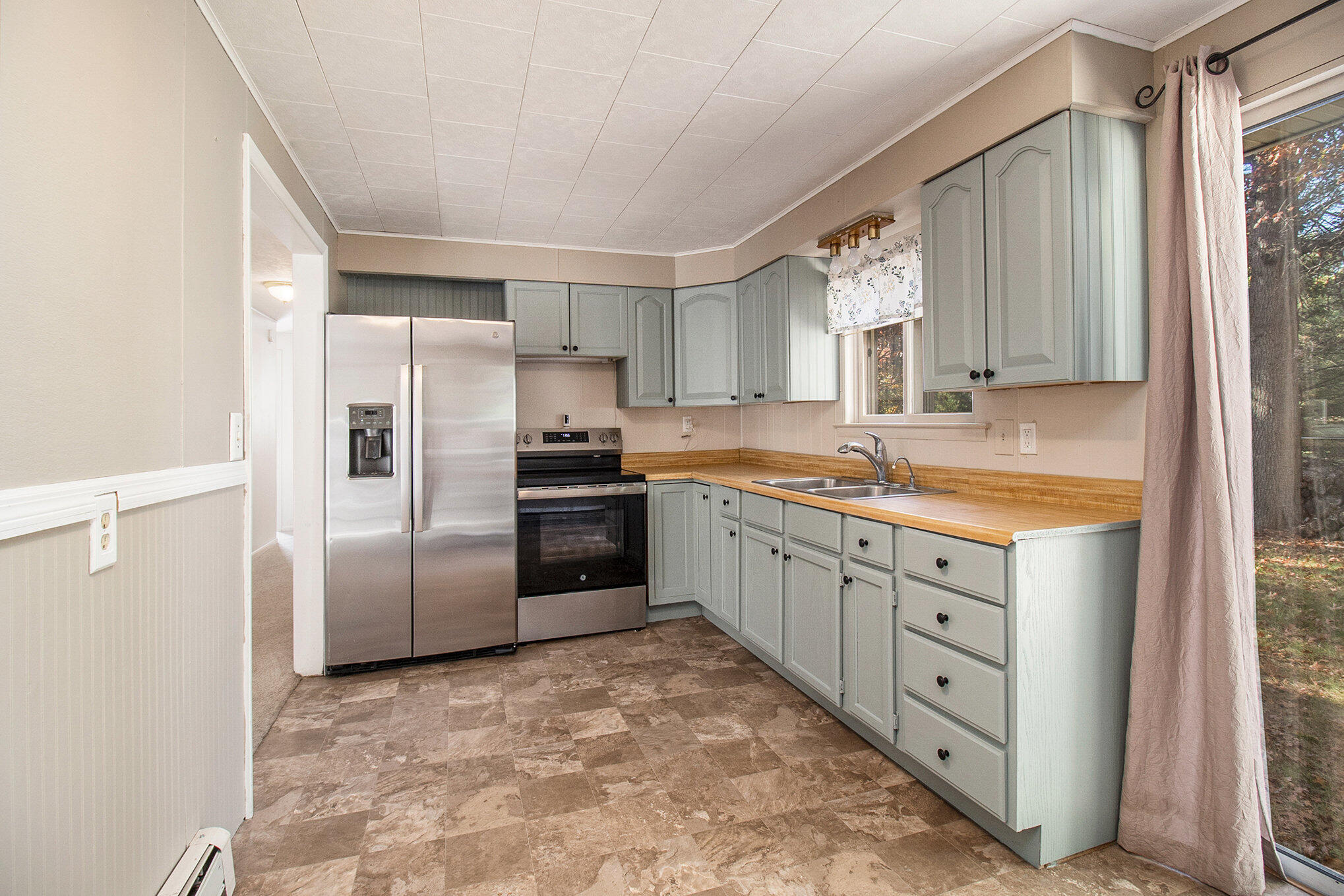 4548 Young Street Brethren, MI 49619 - Photo 7 of 17 5r6a1993_953