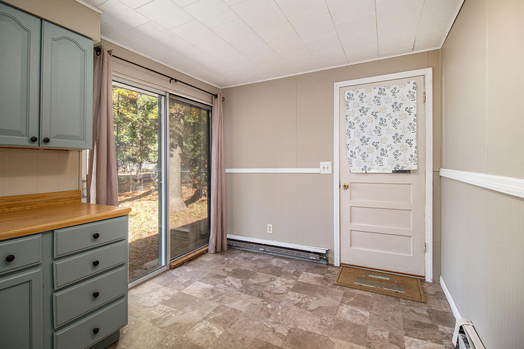 4548 Young Street Brethren, MI 49619 - Photo 8 of 17 5r6a1989_804