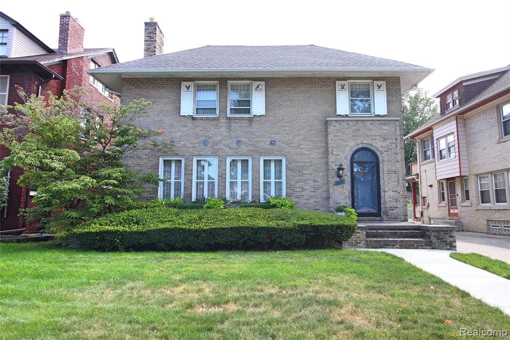 2425 Longfellow Street Detroit, MI 48206 - Photo 1 of 34